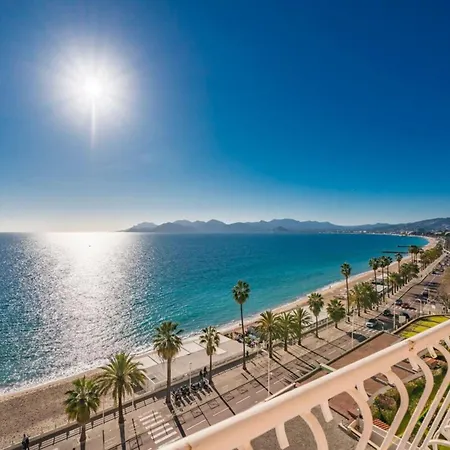 Apartamento Wonderful 2 Bedroom With Sea View