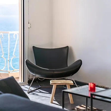 شقة Wonderful 2 Bedroom With Sea View *