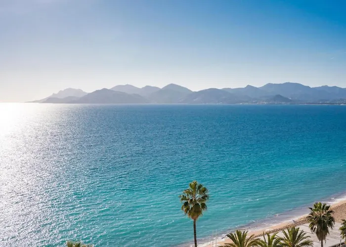 Apartman Wonderful 2 Bedroom With Sea View Cannes