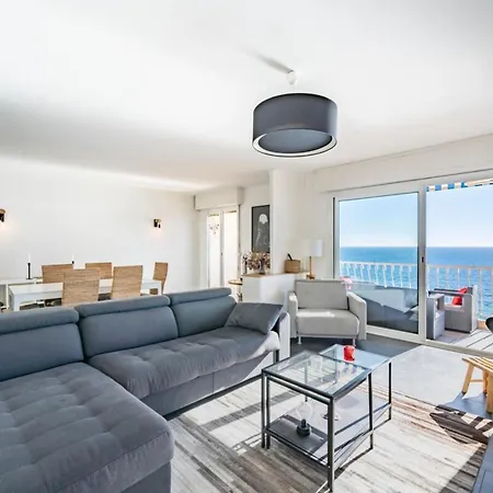 Wonderful 2 Bedroom With Sea View *